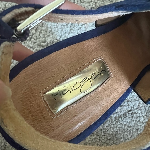 Halogen Hazoey- Lea in Navy suede - Picture 5 of 6